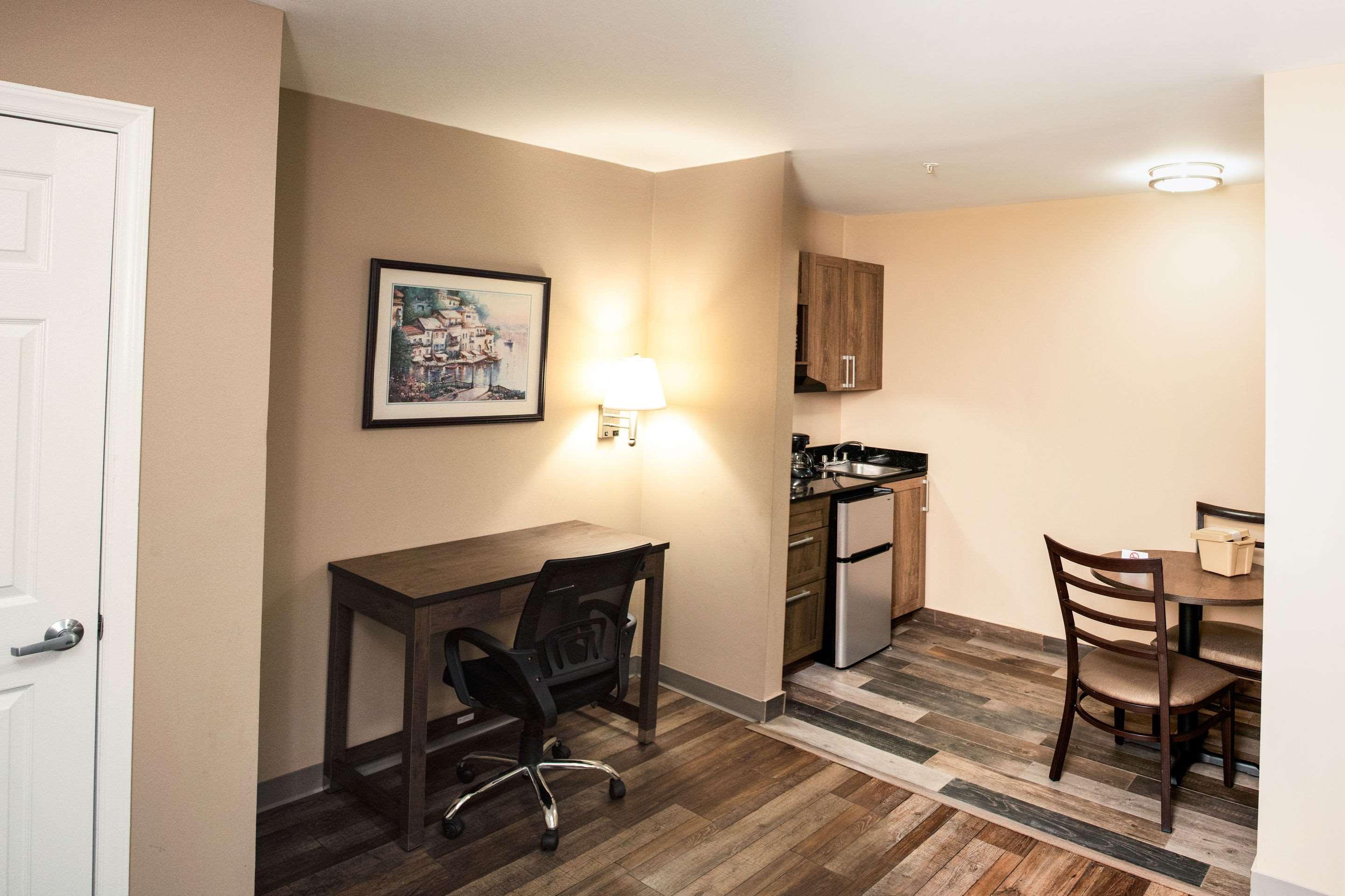 Suburban Studios Charlotte-Ballantyne Екстер'єр фото