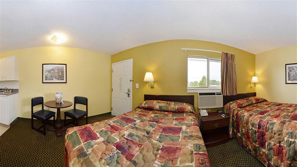 Suburban Studios Charlotte-Ballantyne Екстер'єр фото